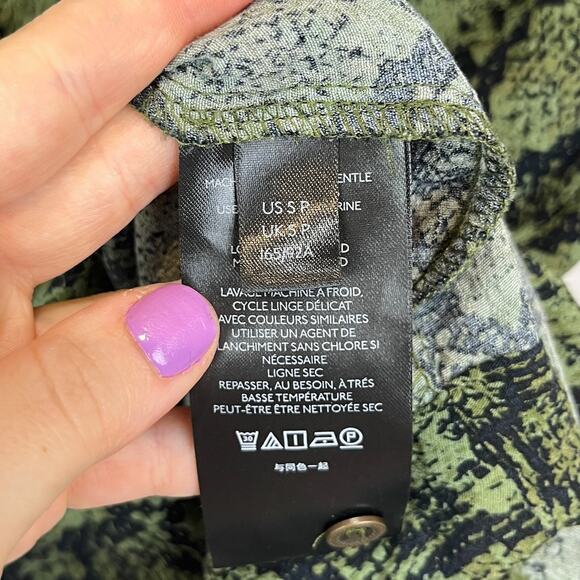 by ANTHROPOLOGIE Rachel Tunic Dress V Neck Snakeskin Print Green Petite S PS - Picture 10 of 12